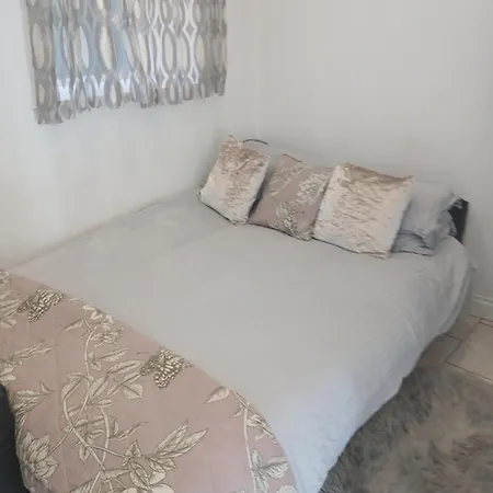 بيت ضيافة House *